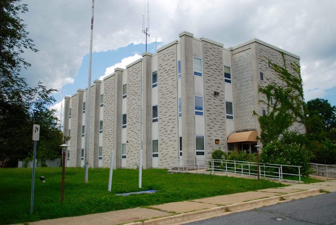 Police Station to Be Converted to Commercial Arts Space, Housing Added