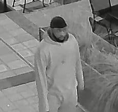 Police seeking public’s help to identify robbery suspect