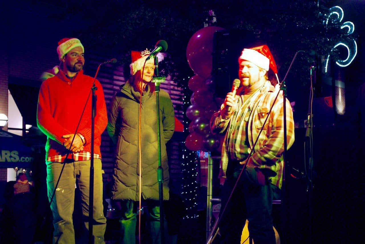Holiday tree lighting kicks off season downtown