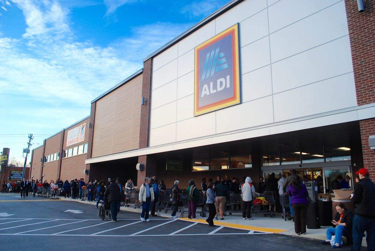 ALDI Opens Its New Grocery Store on Georgia Avenue
