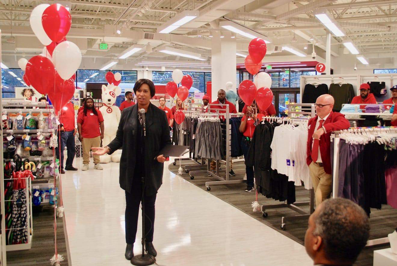 Bowser, Residents, Target Officials Cut Ribbon on Shepherd Park Store