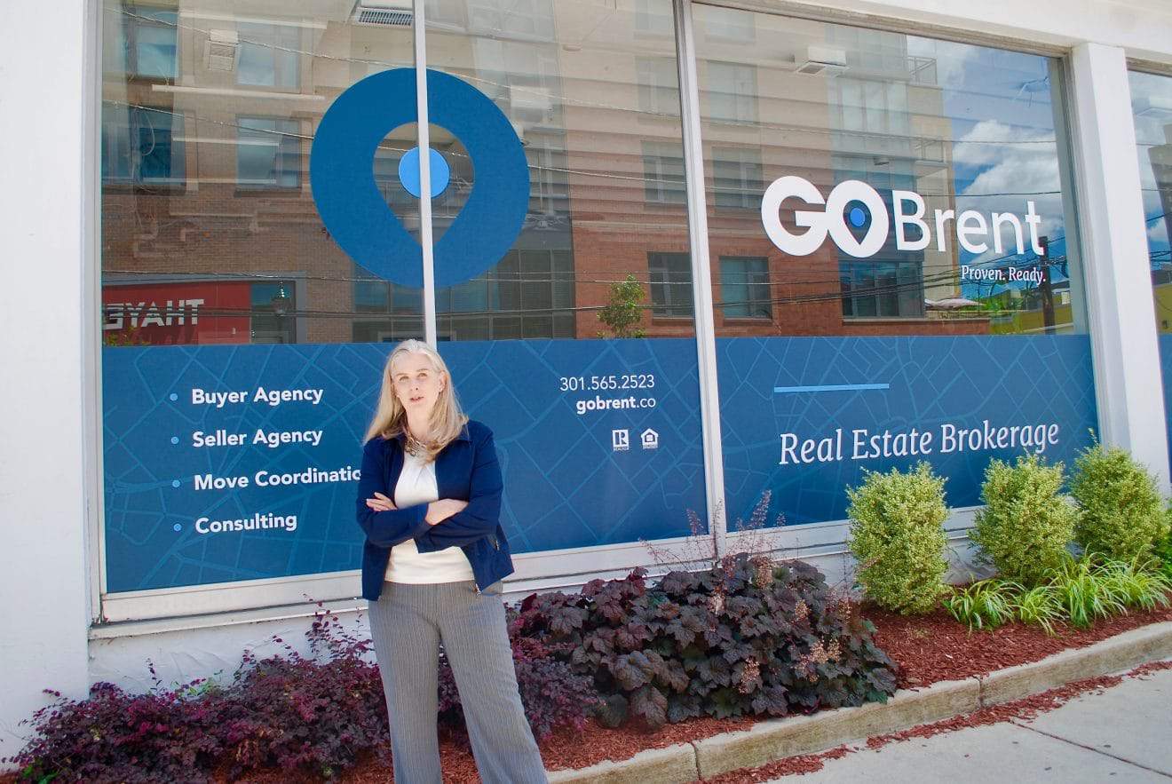Real Estate Brokerage Moves to Street Facing Space