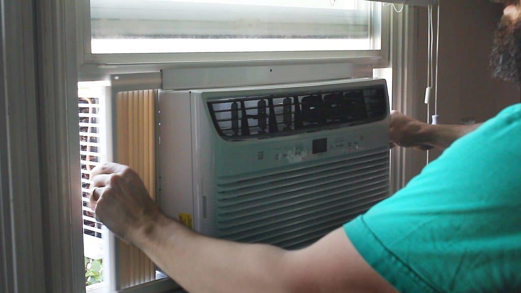 New Bill Would Require Air Conditioning in All Rental Units