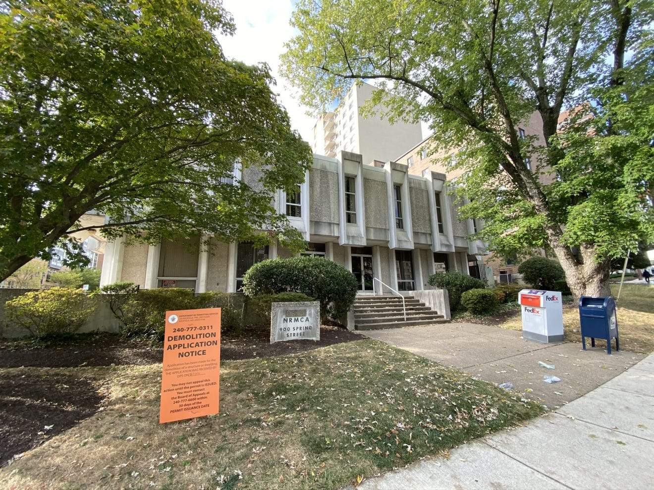 Building at 900 Spring Not Historic, Planning Board Decides