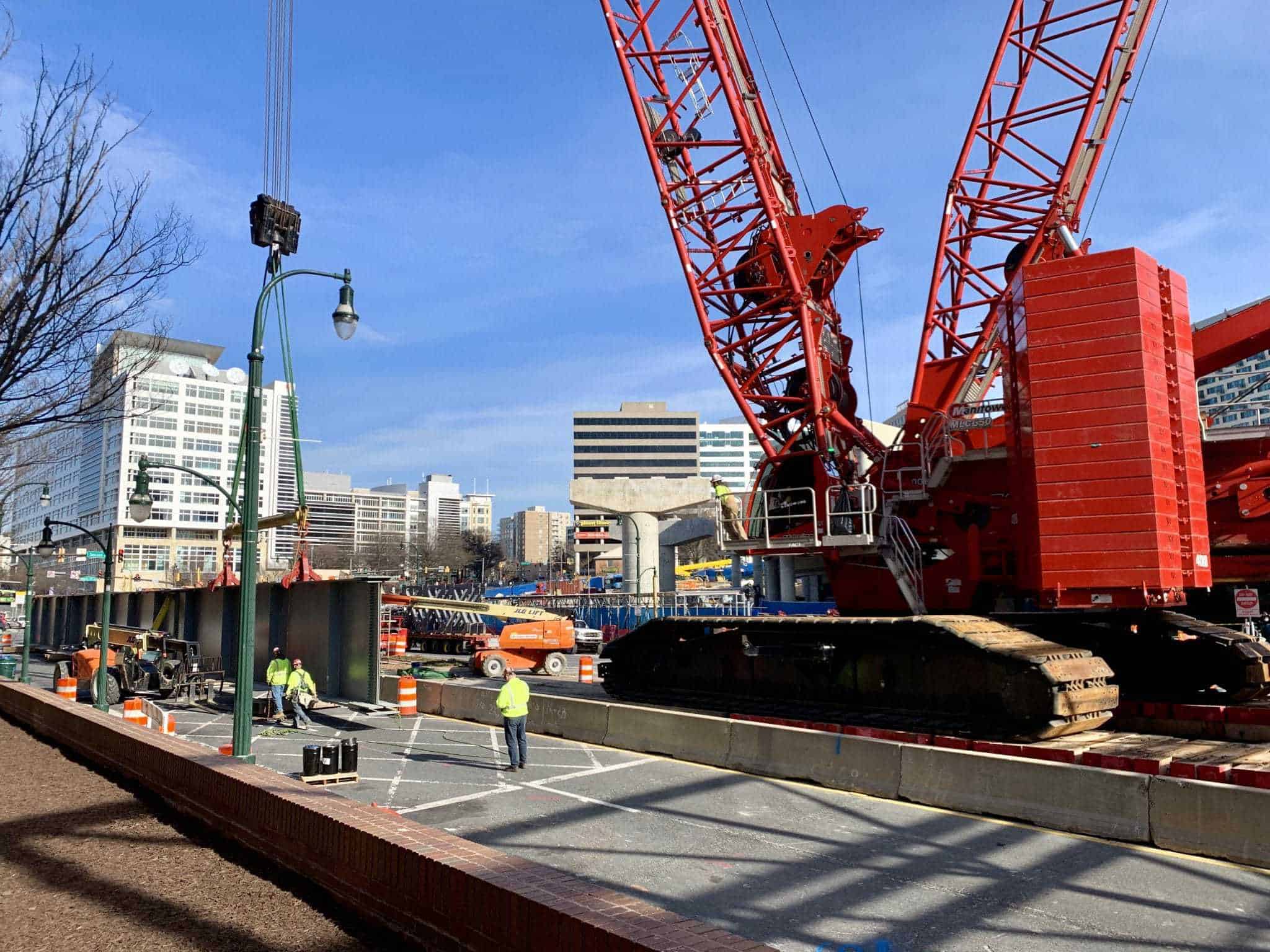 Metro Riders, Local Drivers Face Closures Again This Weekend