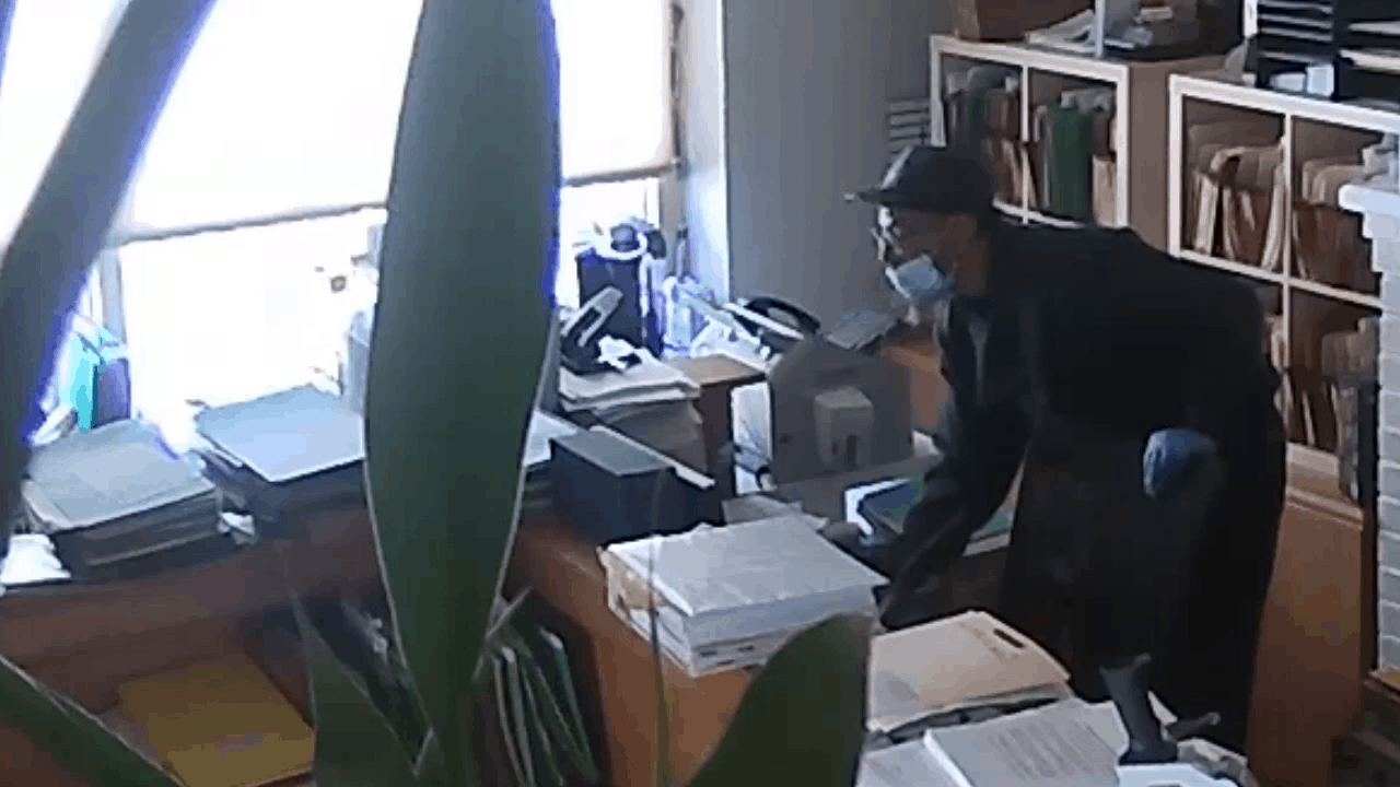 Police Seek Silver Spring Burglary Suspect; Surveillance Video Released