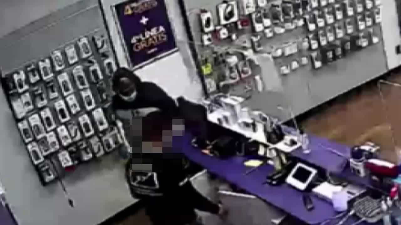 Police Investigating Armed Robbery of Hillandale Metro by T-Mobile Store; Video Released