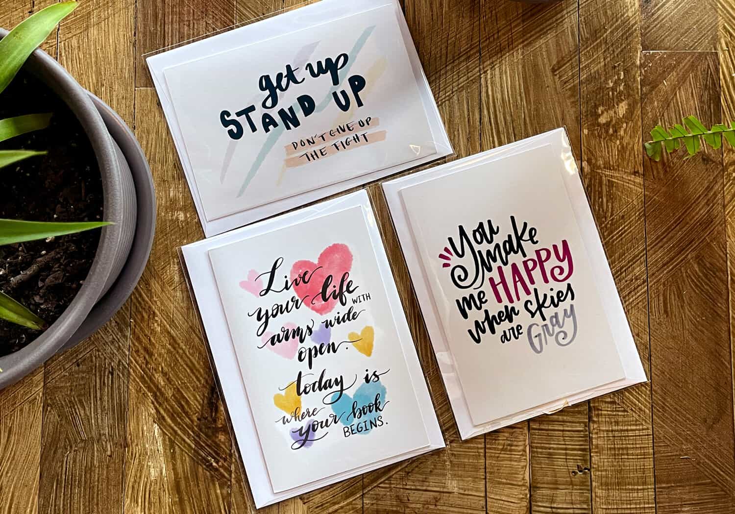 Hand Lettering Society Launches Bump ‘n Grind Collaboration, Holiday Gift Guide