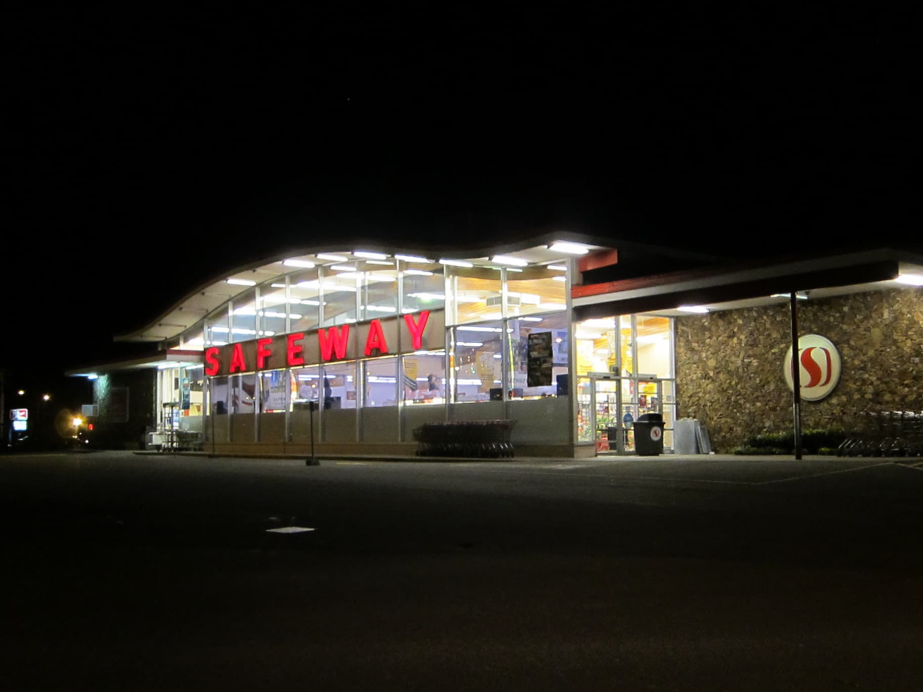 Safeway to Reduce Operating Hours