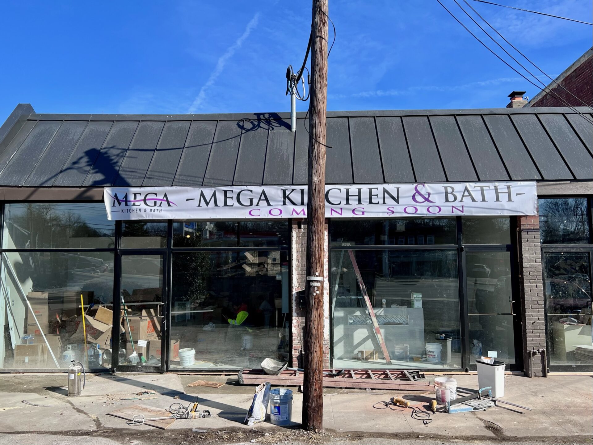 Kitchen and Bath Remodeler Plans Showroom for Former Woodside Deli Space