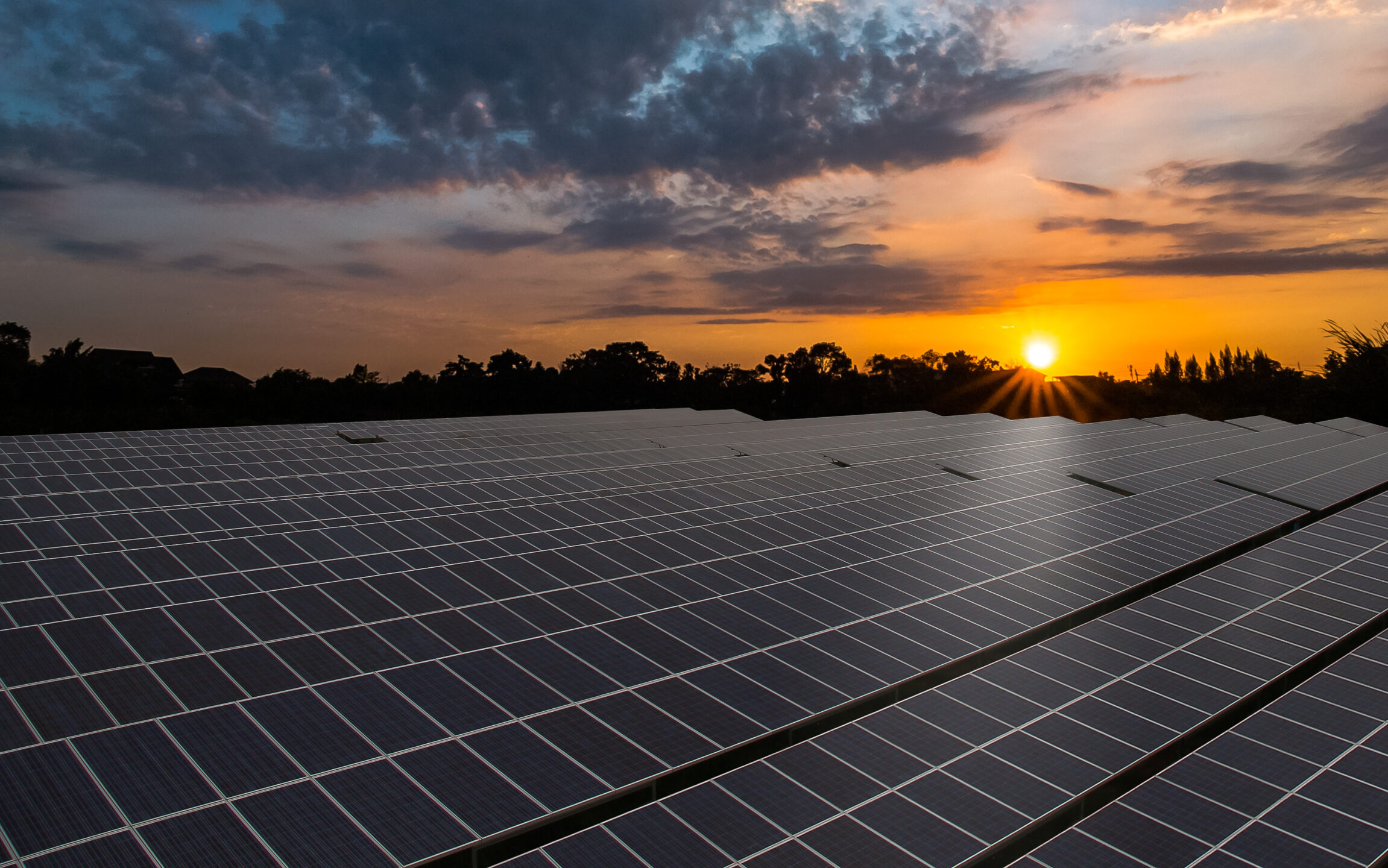 Silver Spring Firm Brings Solar Power to the Neighborhood