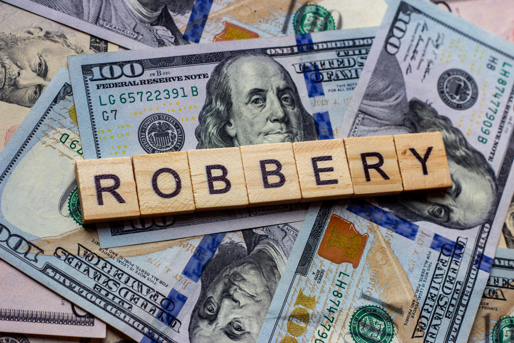 Suspects Sought in Takoma Park Armed Robbery