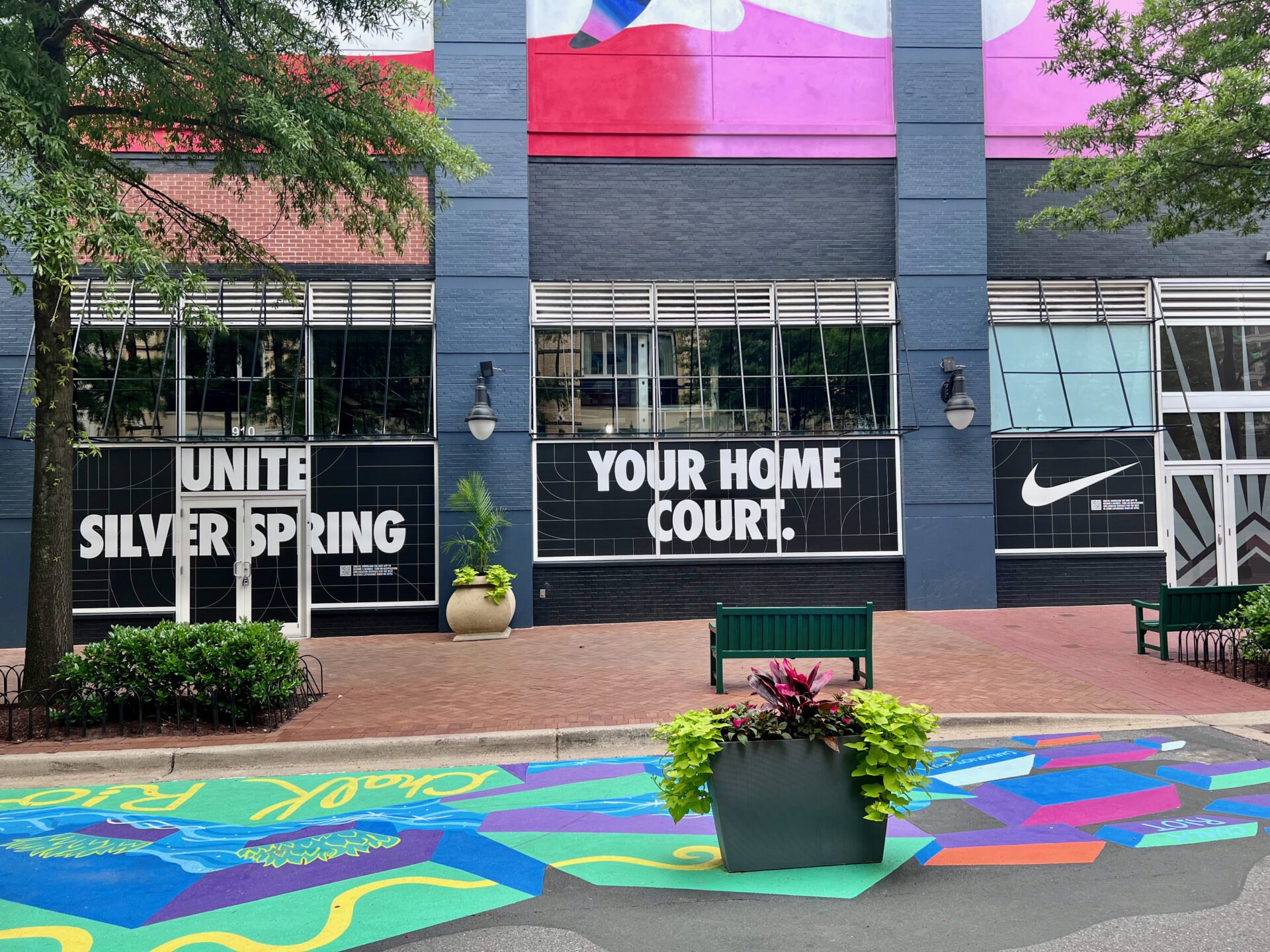 Nike to Open 200 Stores; Hiring for Real Estate, Retail Jobs: Report