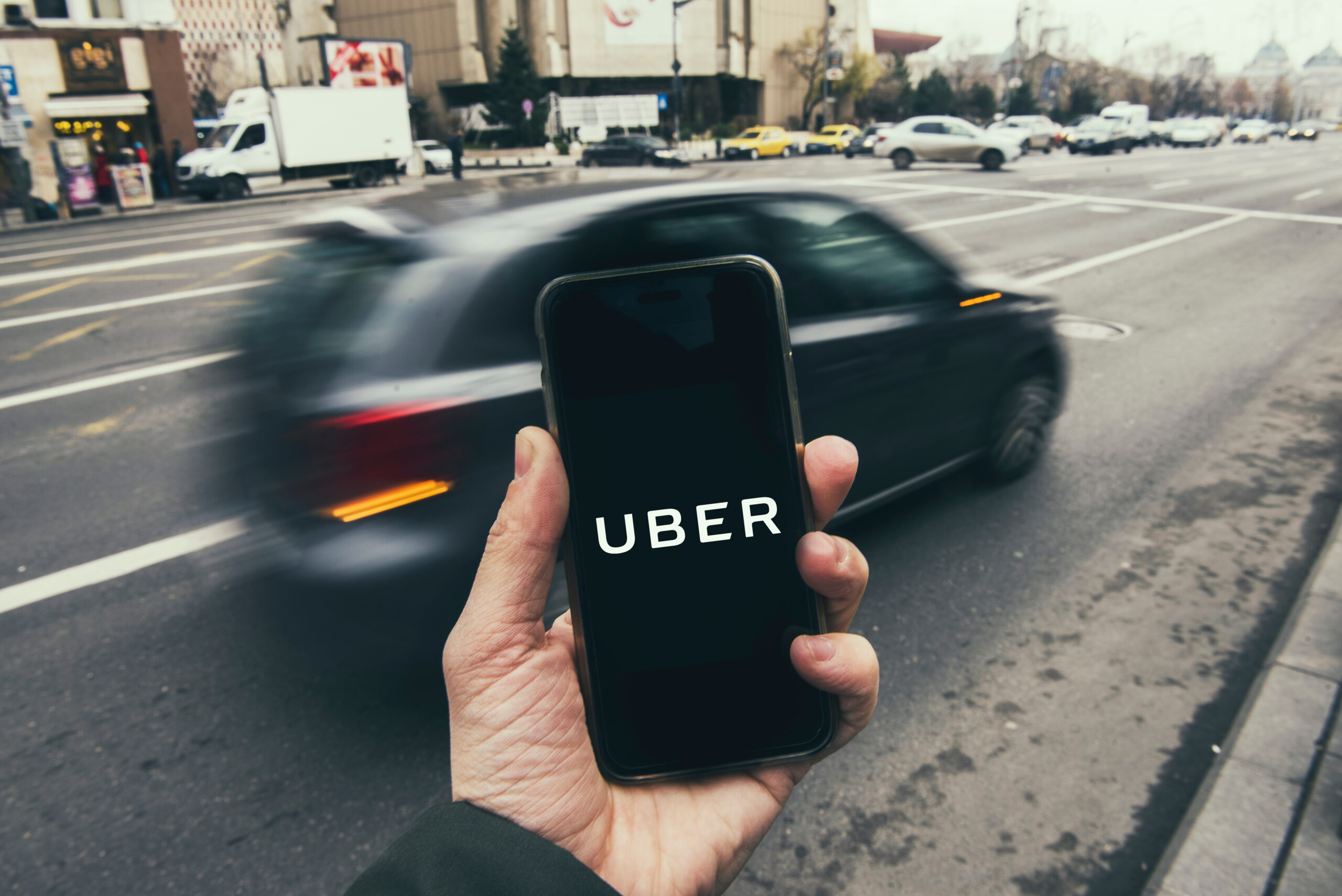 Police: Uber Driver Carjacked in Downtown Silver Spring