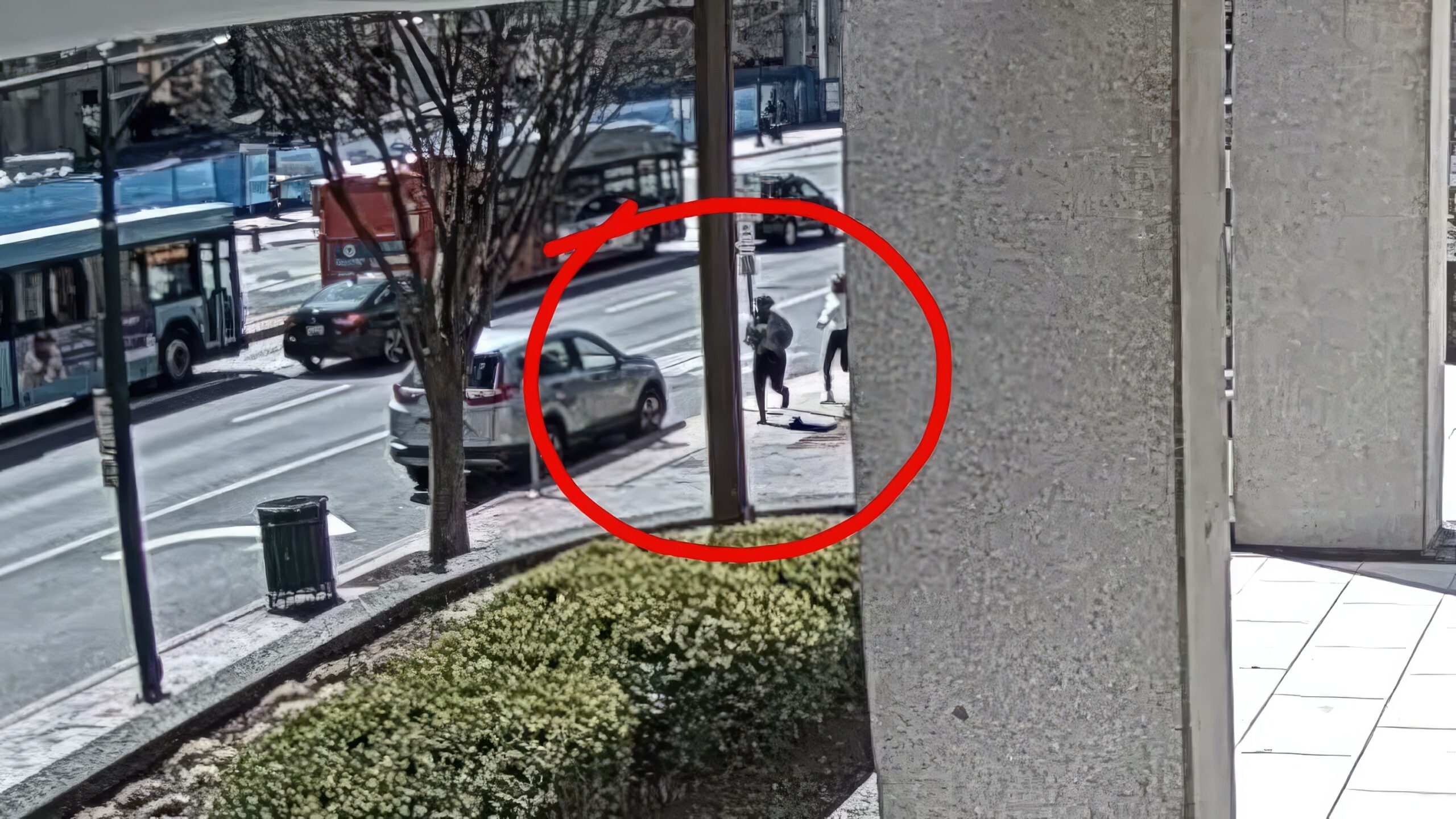 Suspects Sought in Attempted Strong-Arm Robbery in Downtown Silver Spring