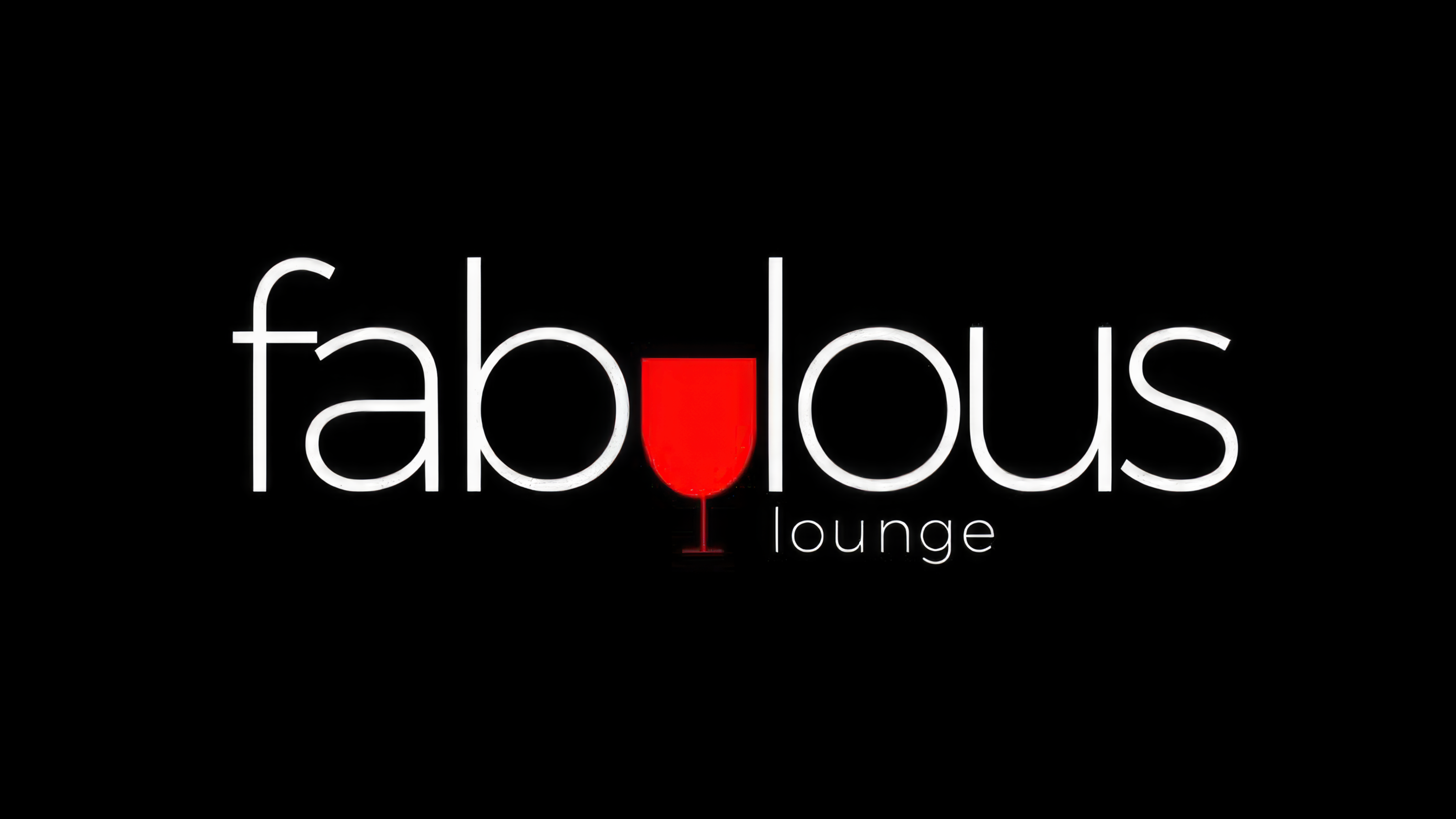 Fabulous Lounge to Open August 18