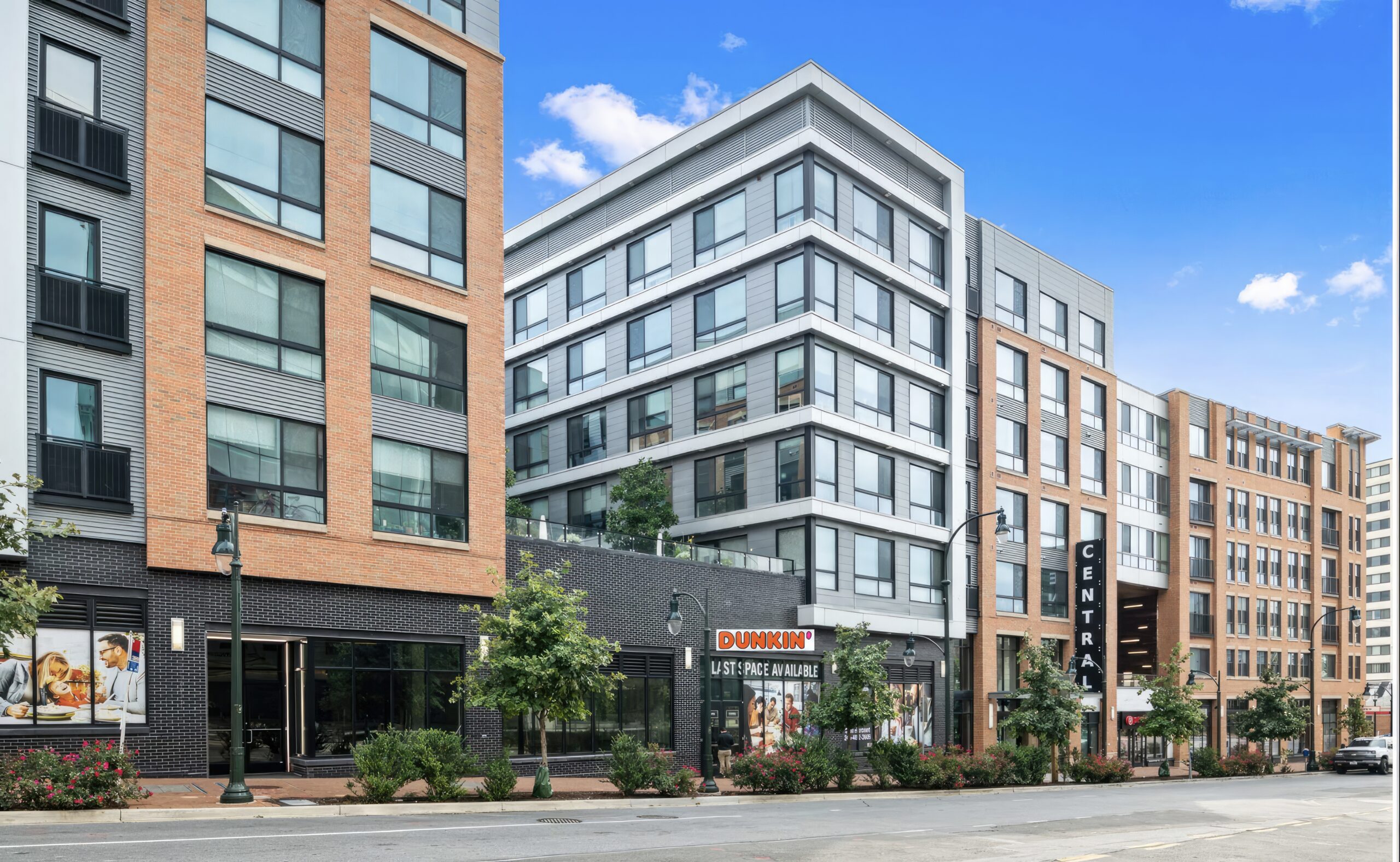 Dunkin’ to Open at Central Apartments