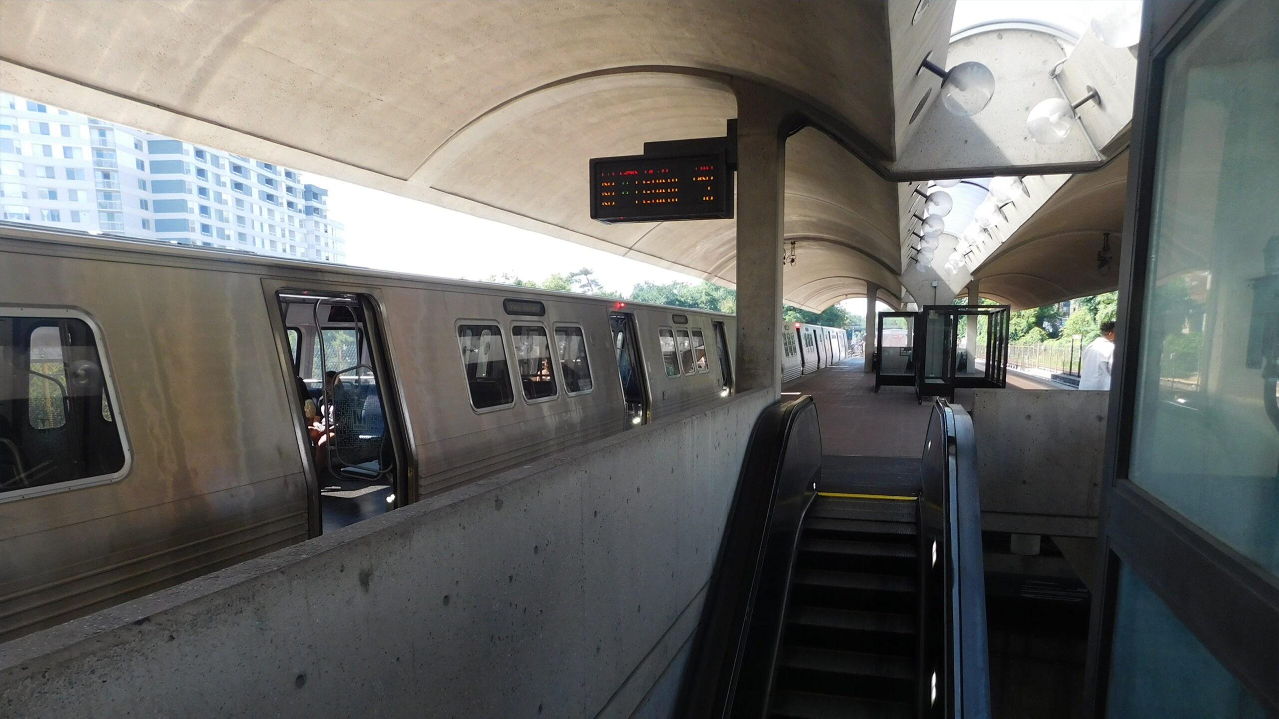 Red Line Construction Completed Ahead of Schedule: Normal Service Resumes Saturday