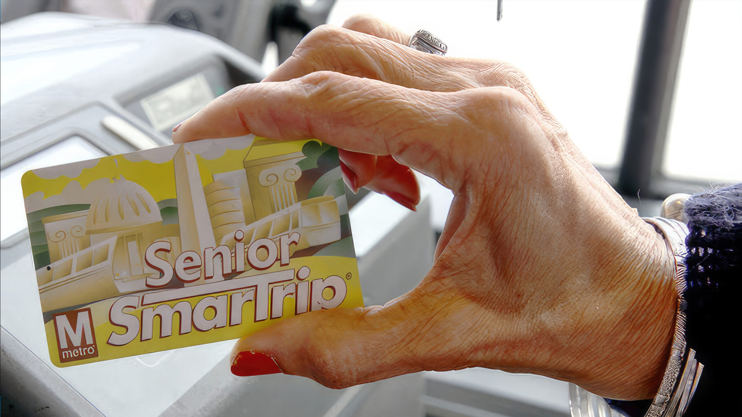 Metro Announces Elimination of $2 SmarTrip Card Fee for Seniors
