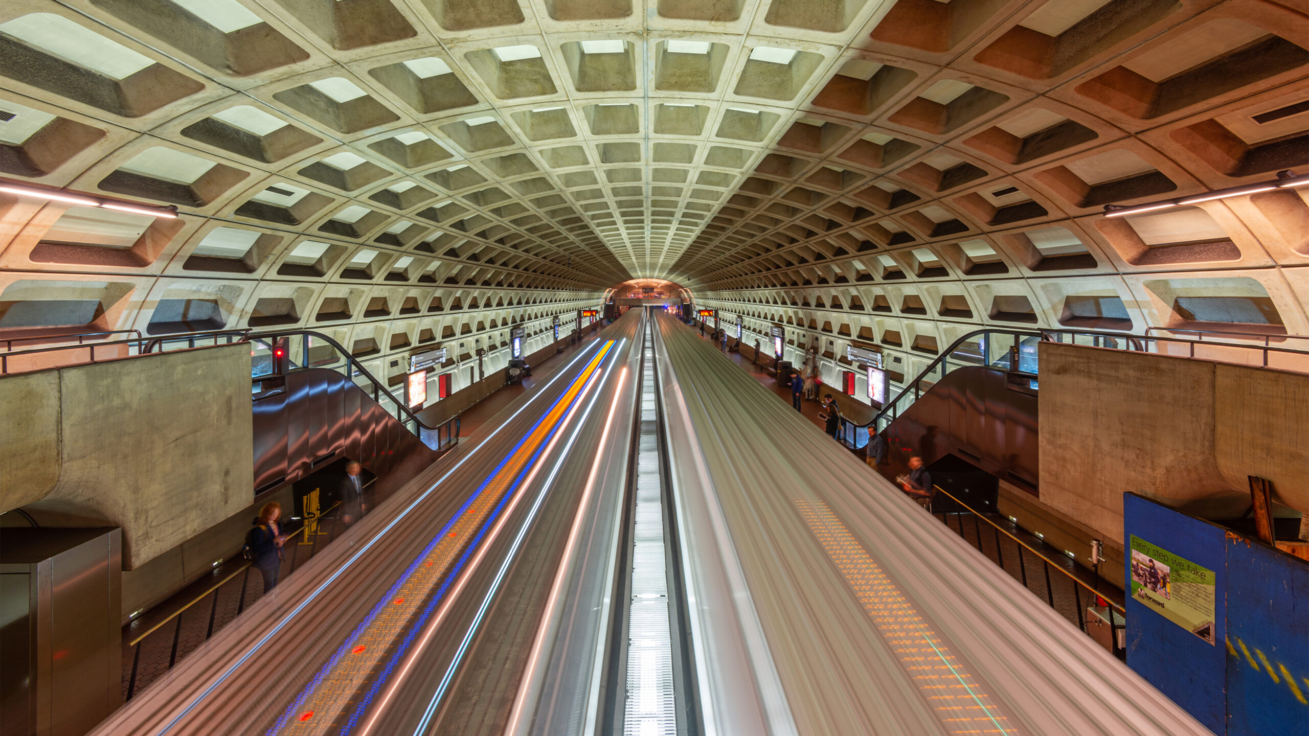 Metro Reveals Three-Year Capital Construction Plans: Red Line Station Closures in the Spotlight