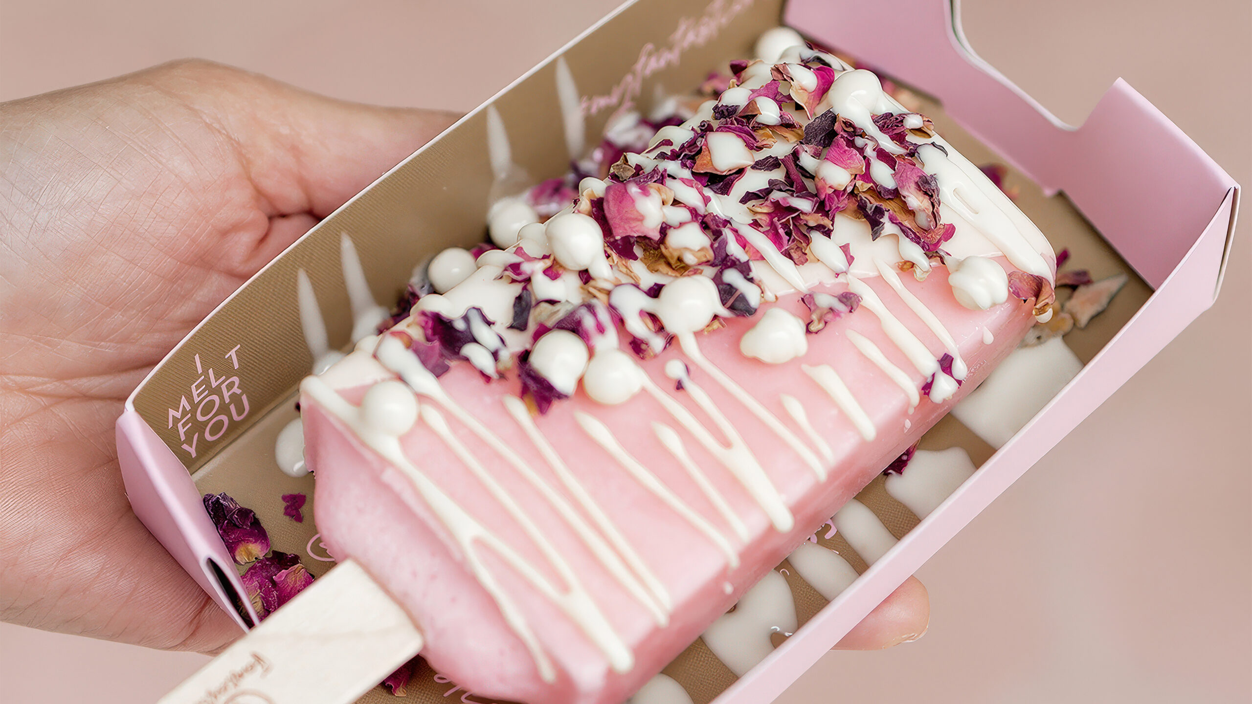 Fantasticks Custom Gelato Shop Now Open in Downtown Silver Spring