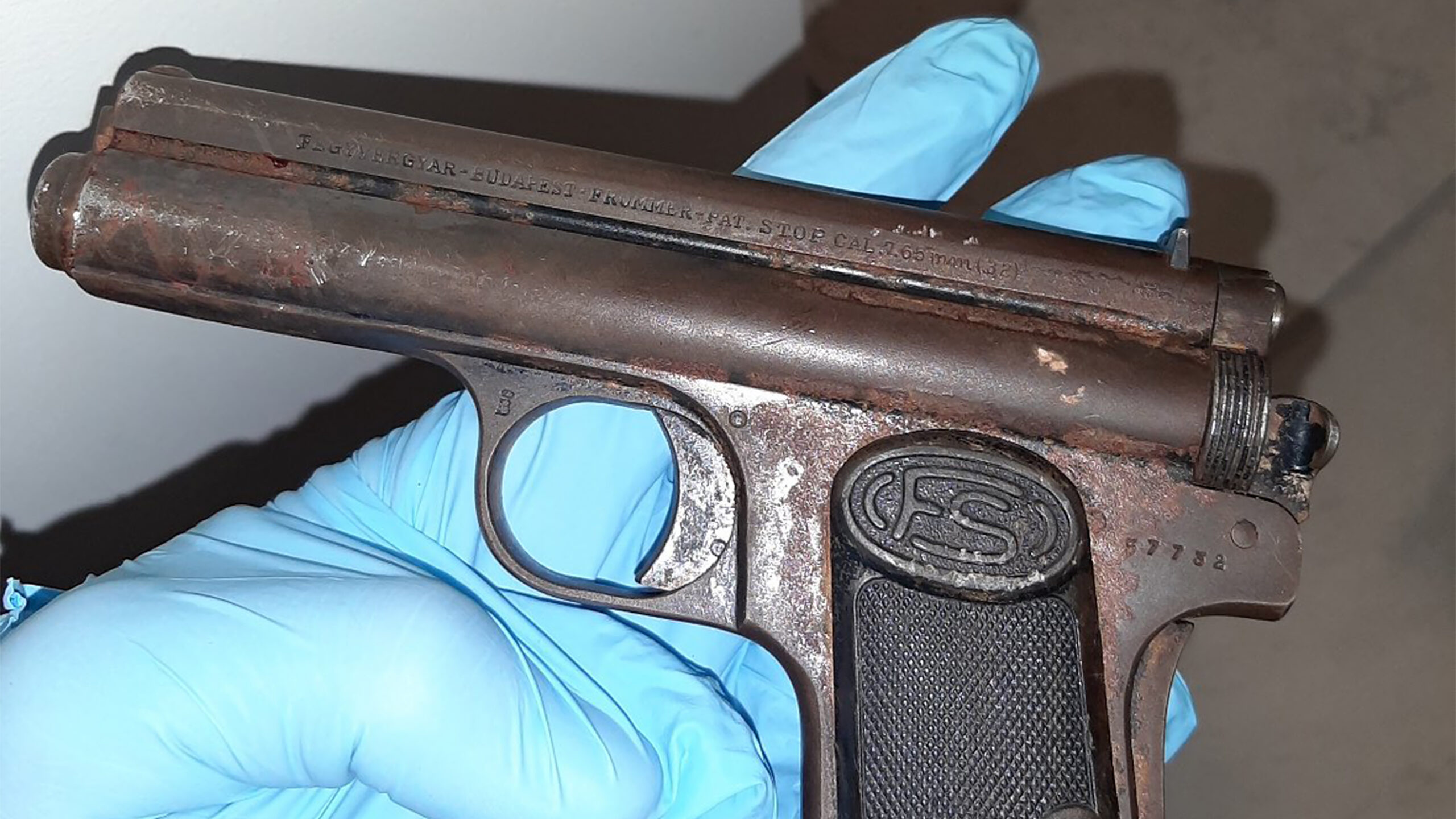 Convicted Felon Arrested, Illegal Gun Seized After Dramatic Foot Chase in Downtown Silver Spring