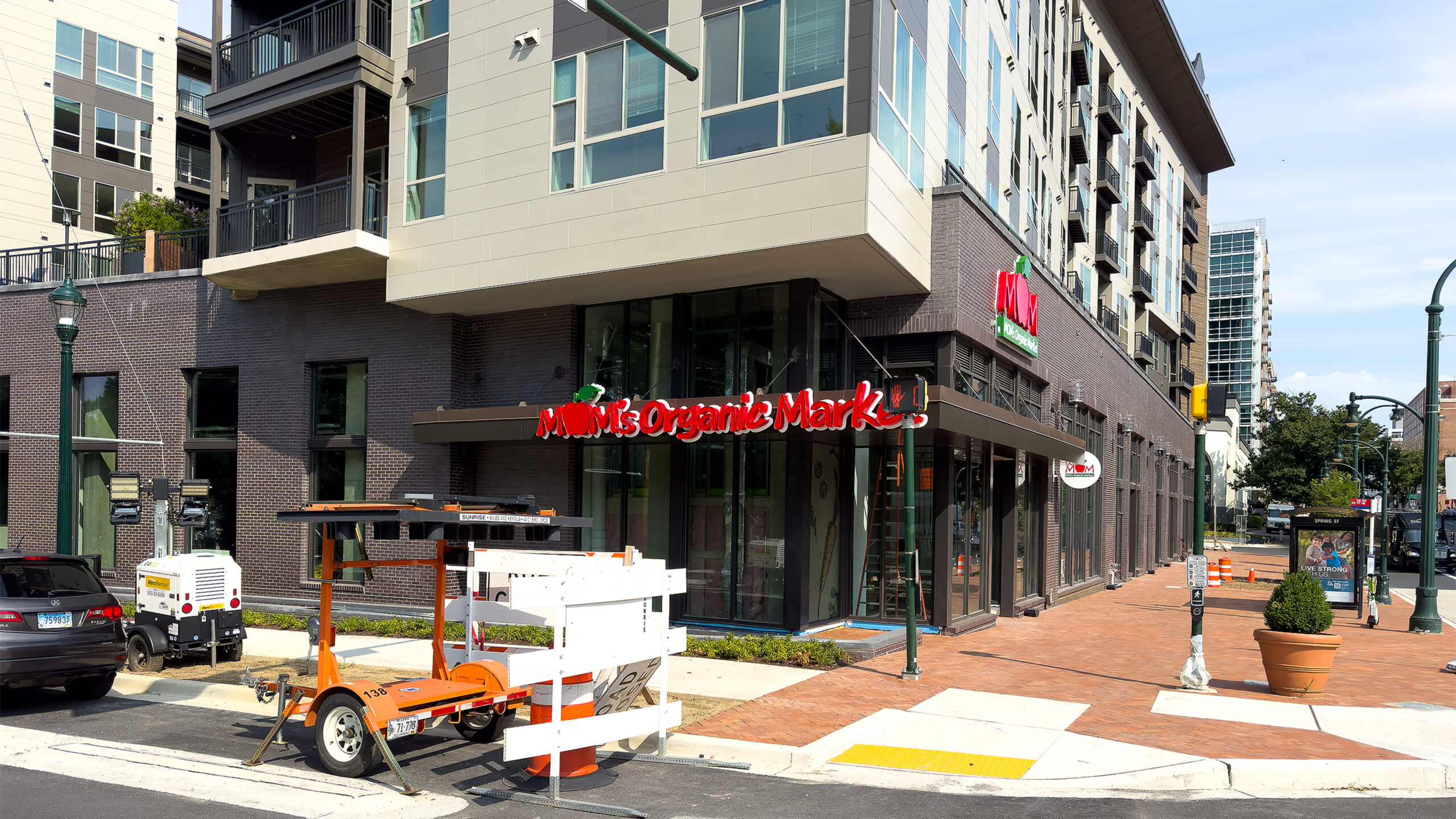 Signage Installed as MOM’s Organic Market Nears Downtown Silver Spring Opening