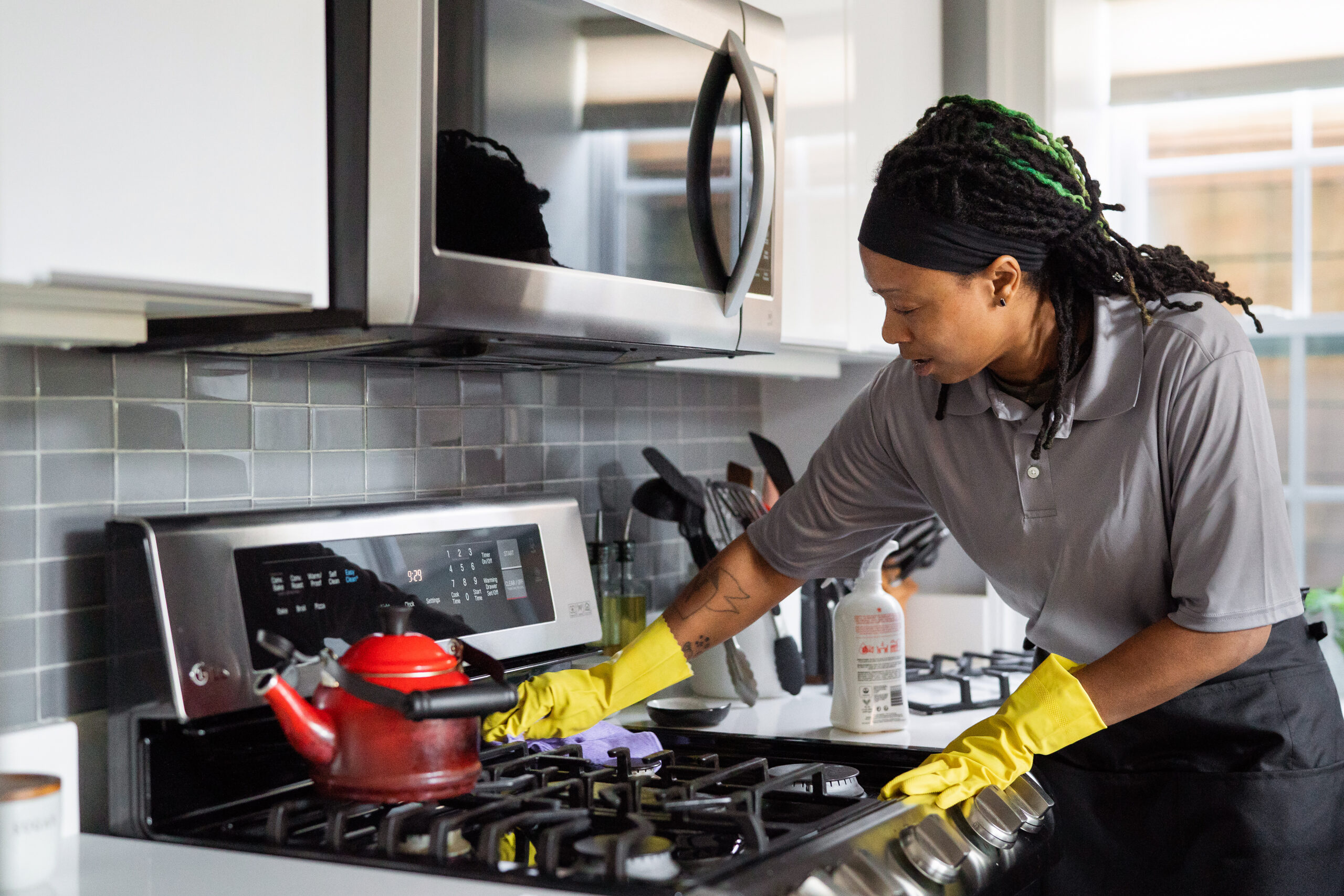 Enjoy the Season and Leave the Cleaning to Well-Paid Maids