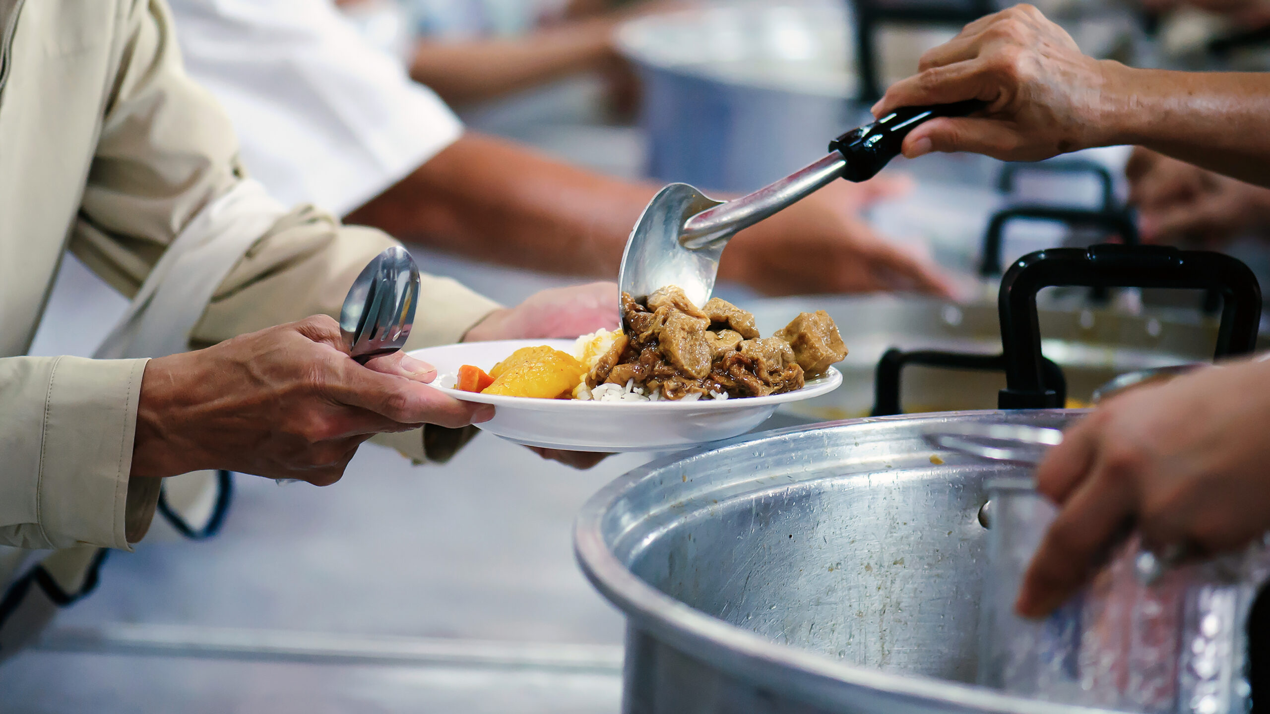 Average Daily Meals at Shepherd’s Table Jump to 422 Amid Rising Homelessness